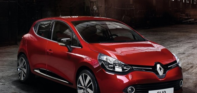 Clio 4 R-Nav ile Video Oynatın